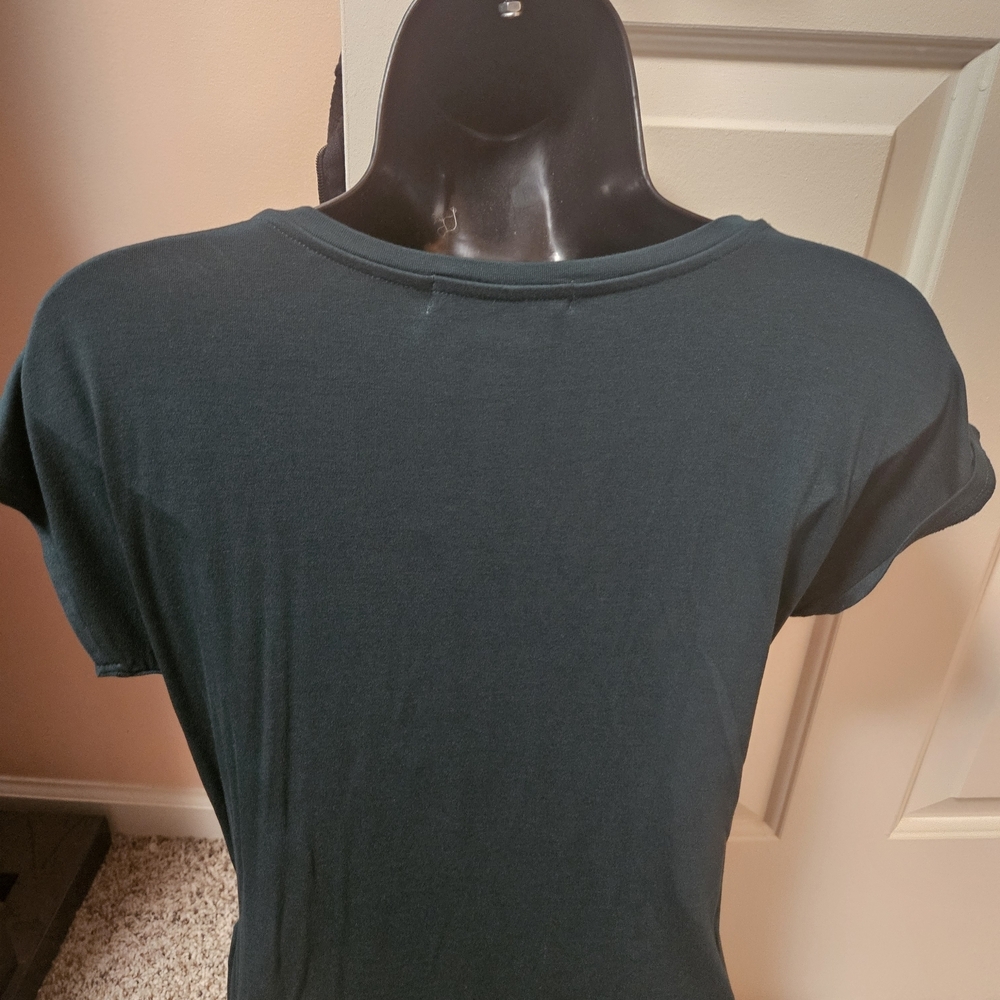 Chic Dark Green Women's Short Sleeve Top - Picture 8 of 10